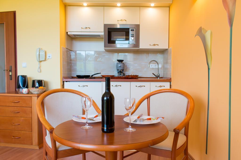 Karos Gold 813 Wellness Apartman Zalakaros Exterior foto